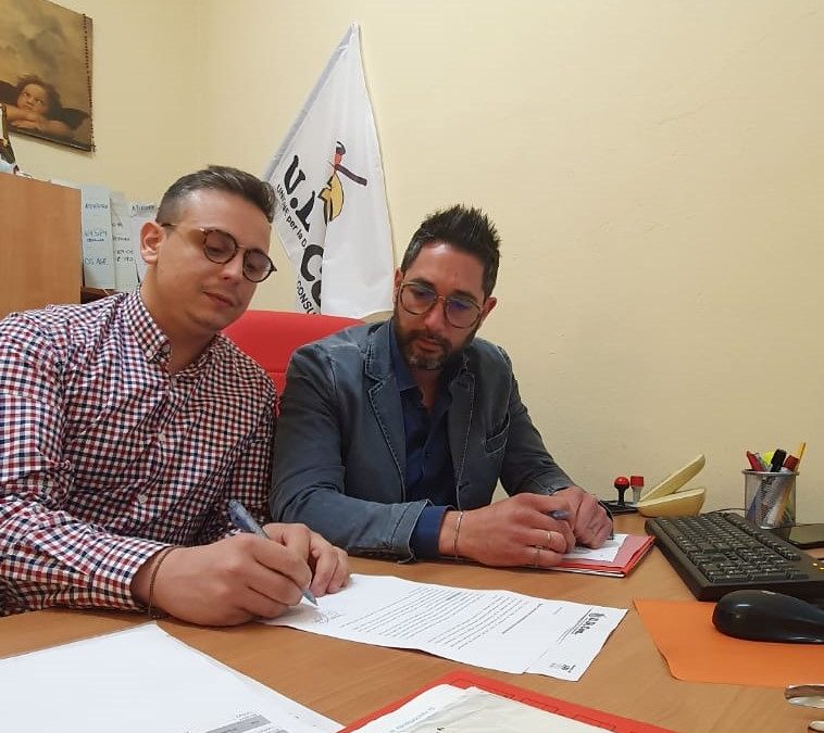 L’Unione per la Difesa dei Consumatori firma una convenzione gratuita per consulenza psicologica